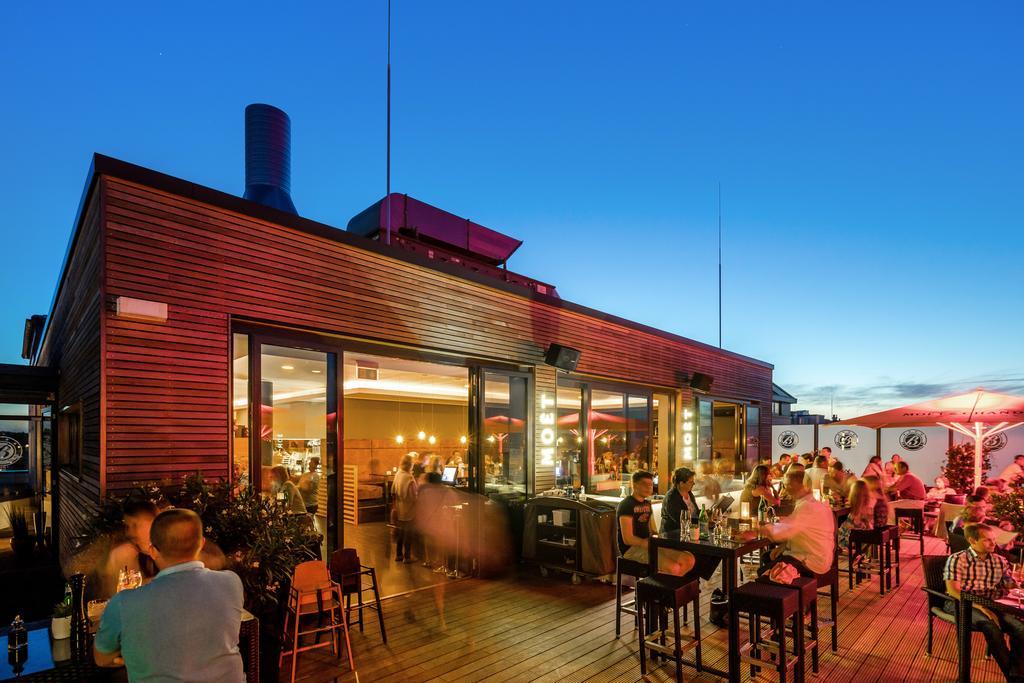 Bayside Hotel Scharbeutz Bagian luar foto