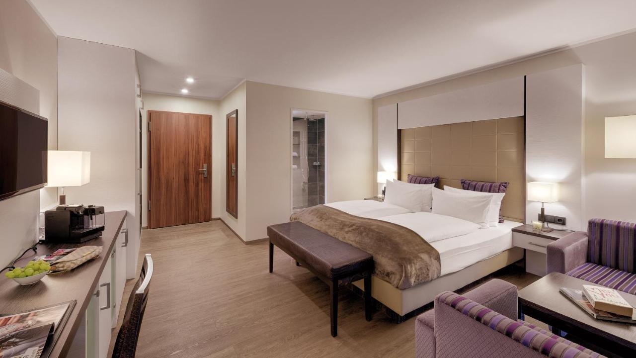 Bayside Hotel Scharbeutz Bagian luar foto